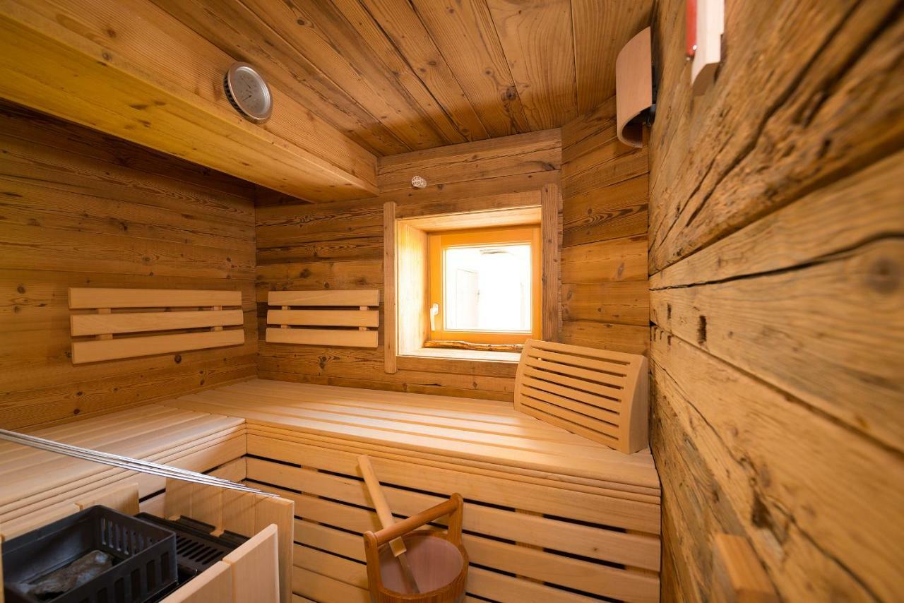 Birnbaum Chalets 格罗萨尔 外观 照片
