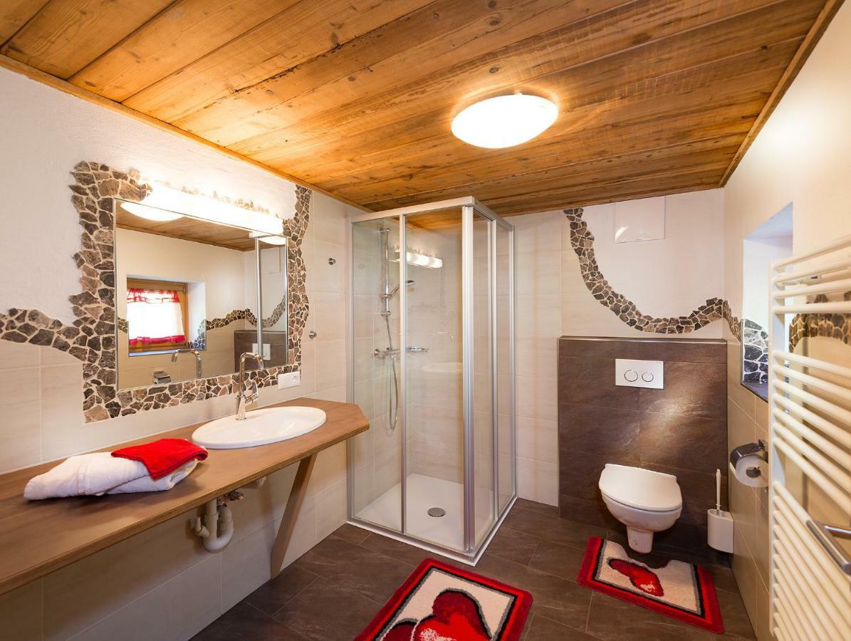 Birnbaum Chalets 格罗萨尔 外观 照片