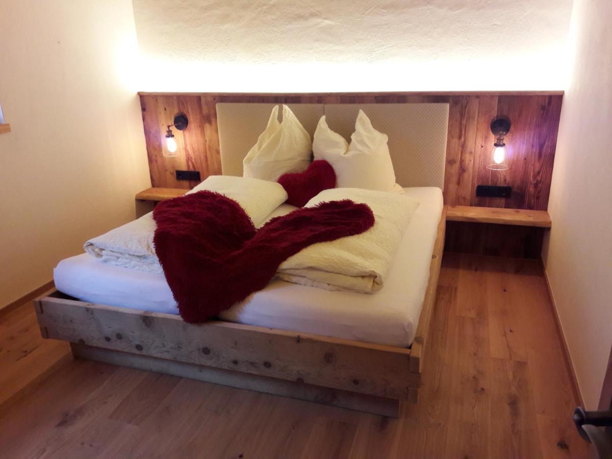 Birnbaum Chalets 格罗萨尔 外观 照片
